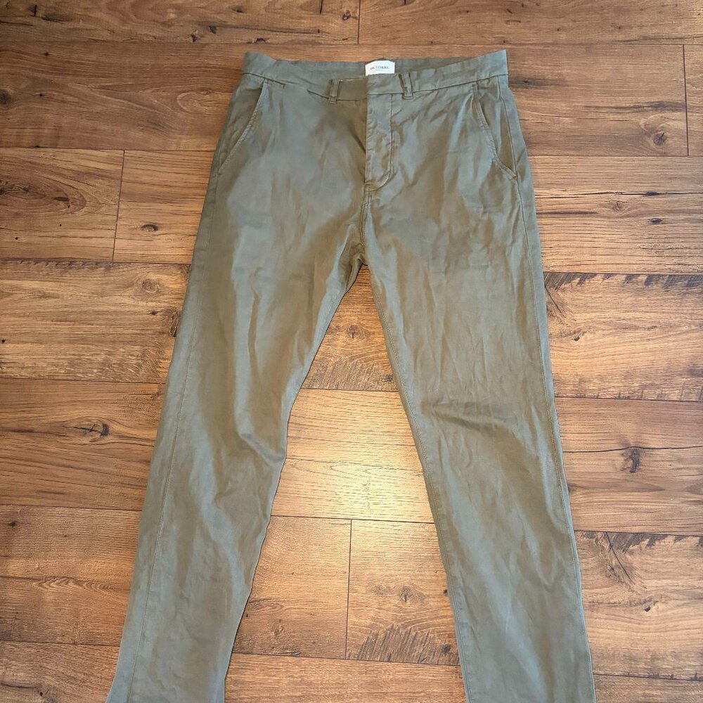 Octobre Edition Chinos - Kaki Green
